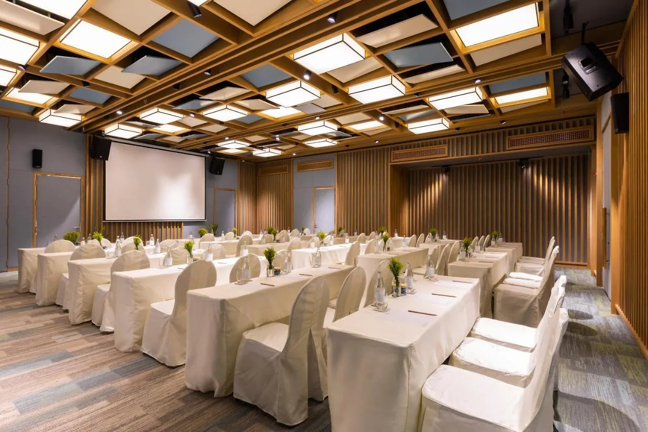Fusion Suites Vung Tau 4*,