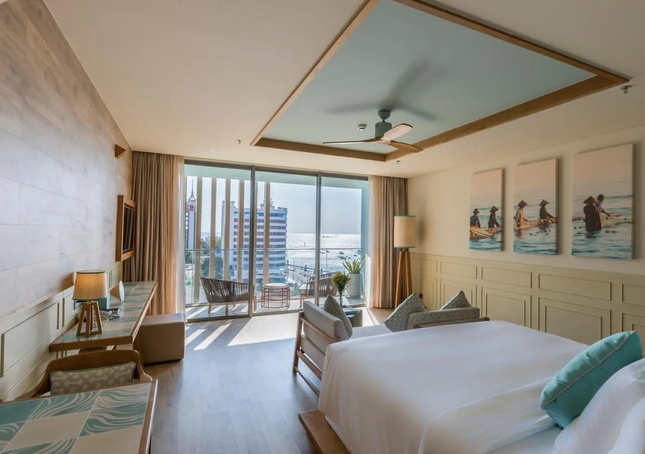 Fusion Suites Vung Tau Szálloda