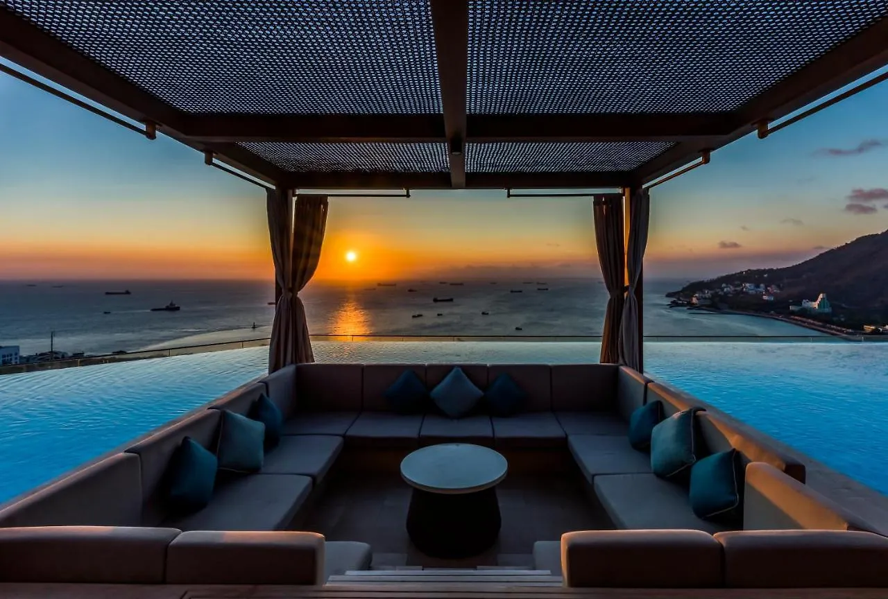 Fusion Suites Vung Tau Szálloda